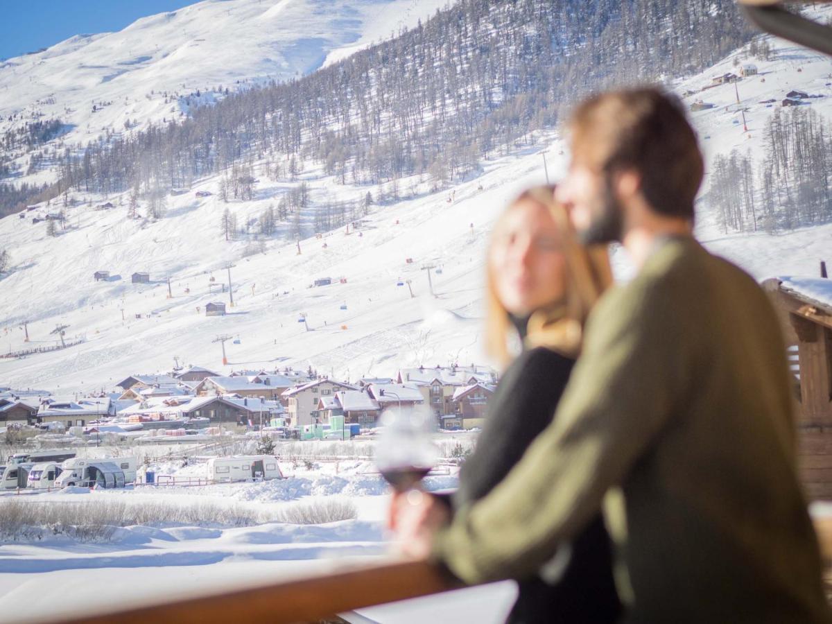 Real Wood Pemont Myholidaylivigno *